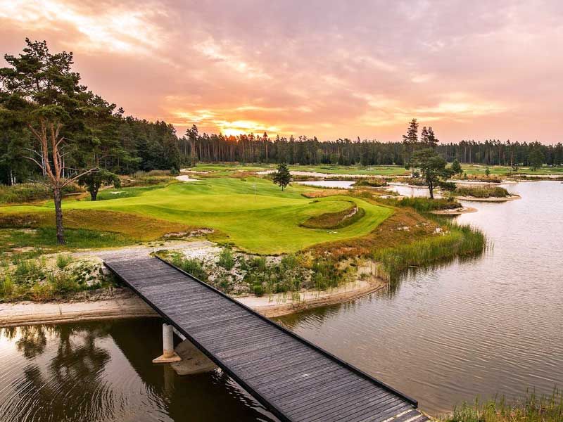 Golfplatz Paernu Bay Sonnenuntergang