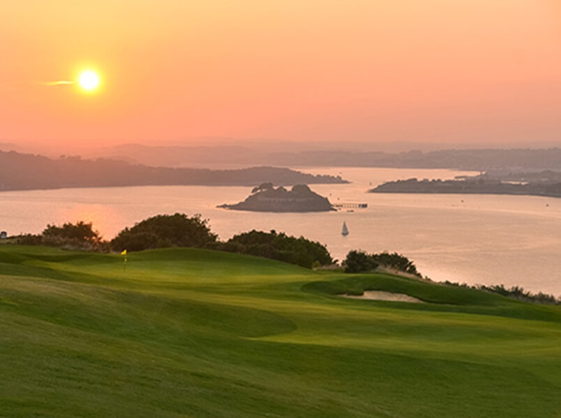 Staddon Heights , golf course, holidays in england, lake, vegetation, sun set, golf trip