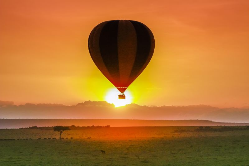 Kenya balloon masai mara golf travel 