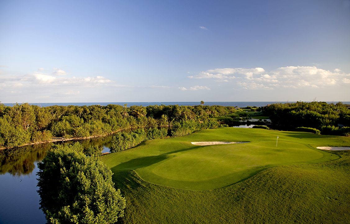 Riviera Cancun, Golfplatz,. Meer, Mexiko, Golfreisen