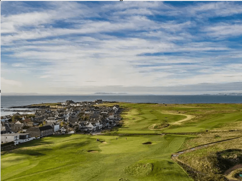  Elie The Golf House Club, golf course, bird perspective, small town, big fairway
